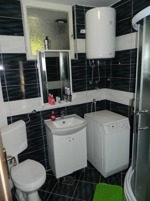 טיינטישטה Apartman Sutjeska מראה חיצוני תמונה
